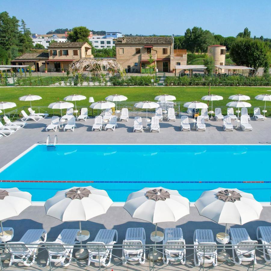 Moretti Village - Sophie Rooms Country House Civitanova Marche Εξωτερικό φωτογραφία