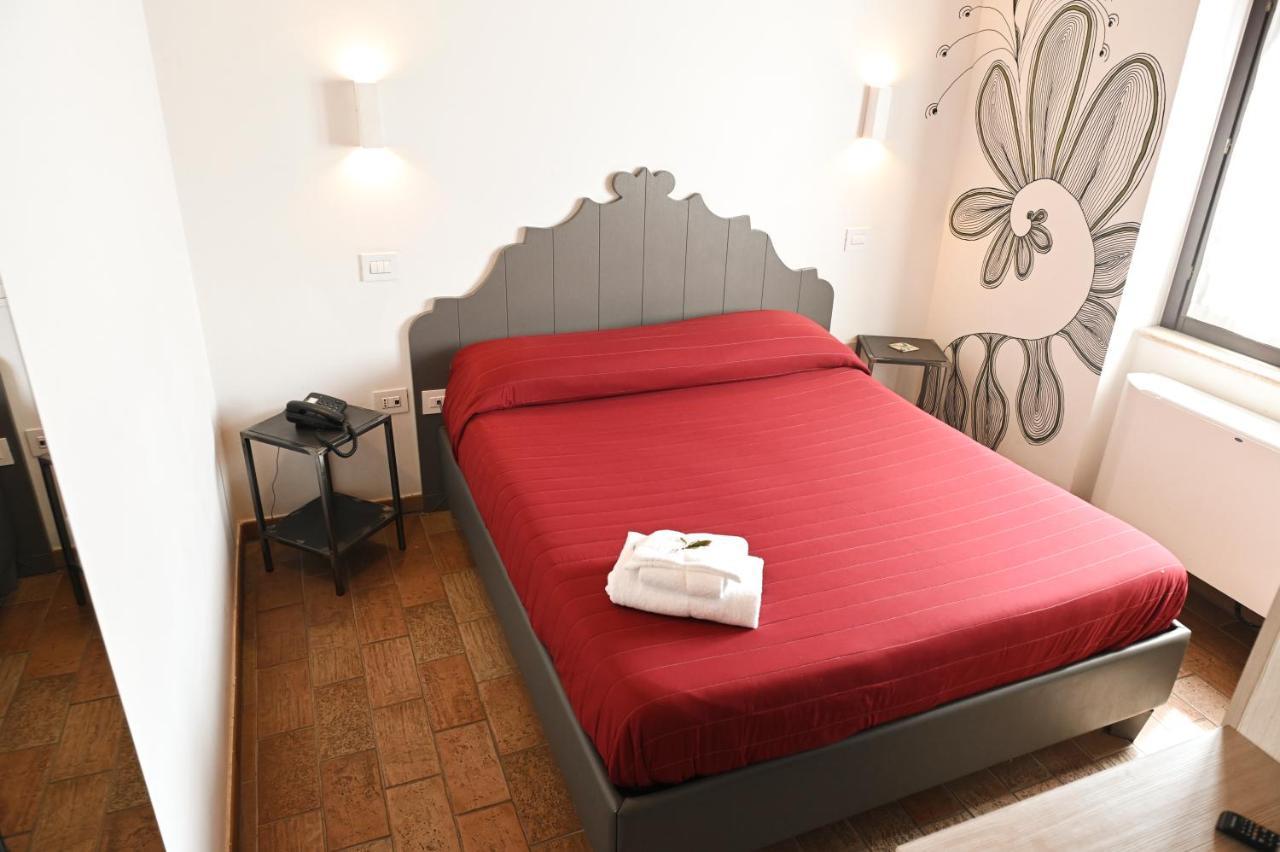 Moretti Village - Sophie Rooms Country House Civitanova Marche Εξωτερικό φωτογραφία