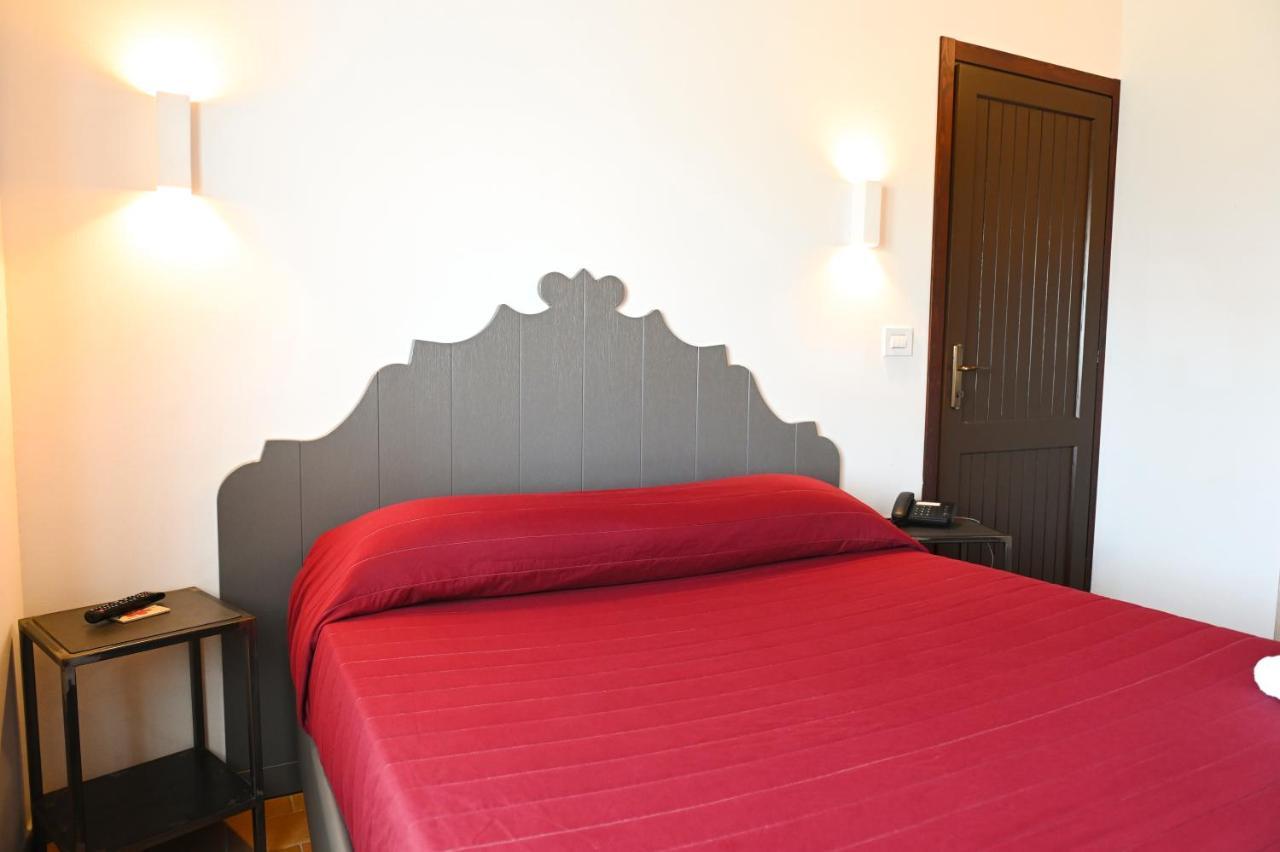 Moretti Village - Sophie Rooms Country House Civitanova Marche Εξωτερικό φωτογραφία
