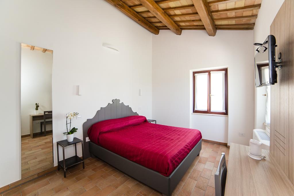Moretti Village - Sophie Rooms Country House Civitanova Marche Εξωτερικό φωτογραφία